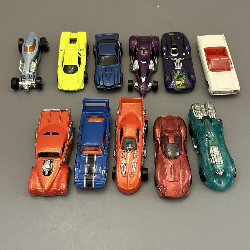 Hot Wheels Die Cast Cars Vehicles Made in Malaysia 90’s Vintage Lot of 11